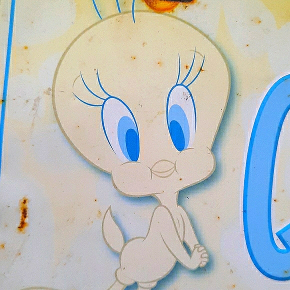 Vintage looking Tweety license plate